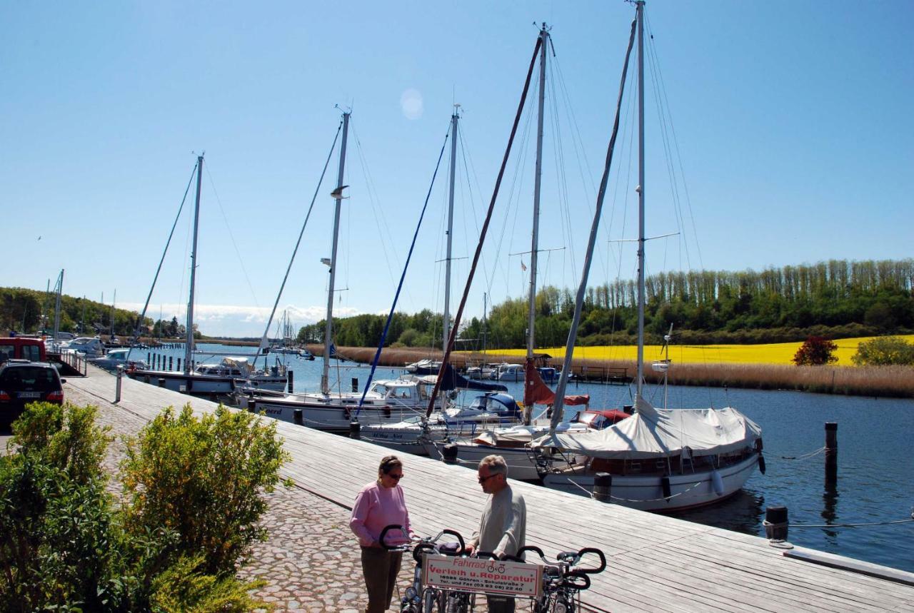 ruhig gelegene Ferienwohnung am Neuensiener See Sandort Exterior foto